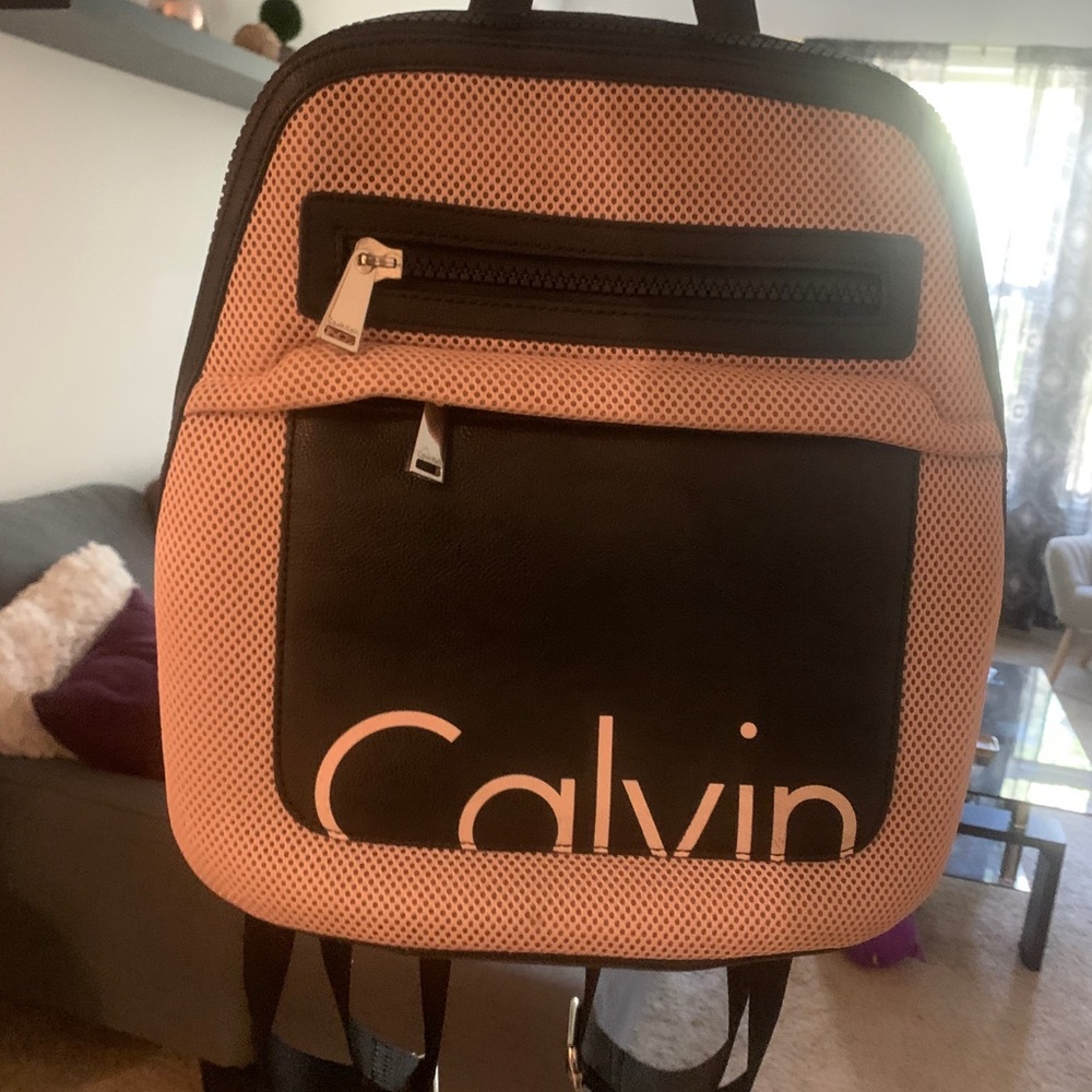 Calvin Klein bagpack - Picture 3 of 4